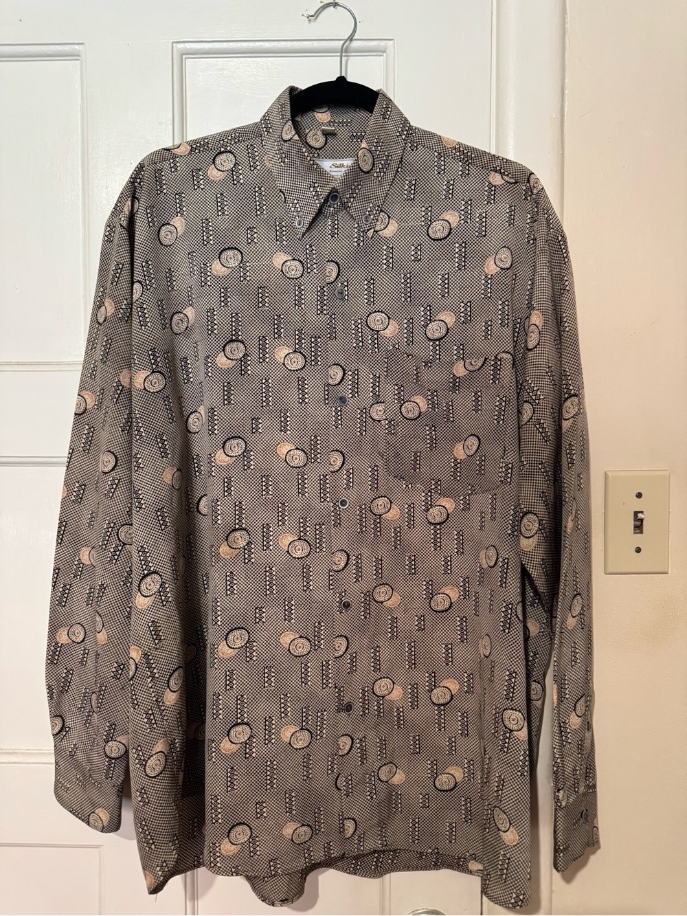 Vintage Korean Patterned Button-Up Blouse